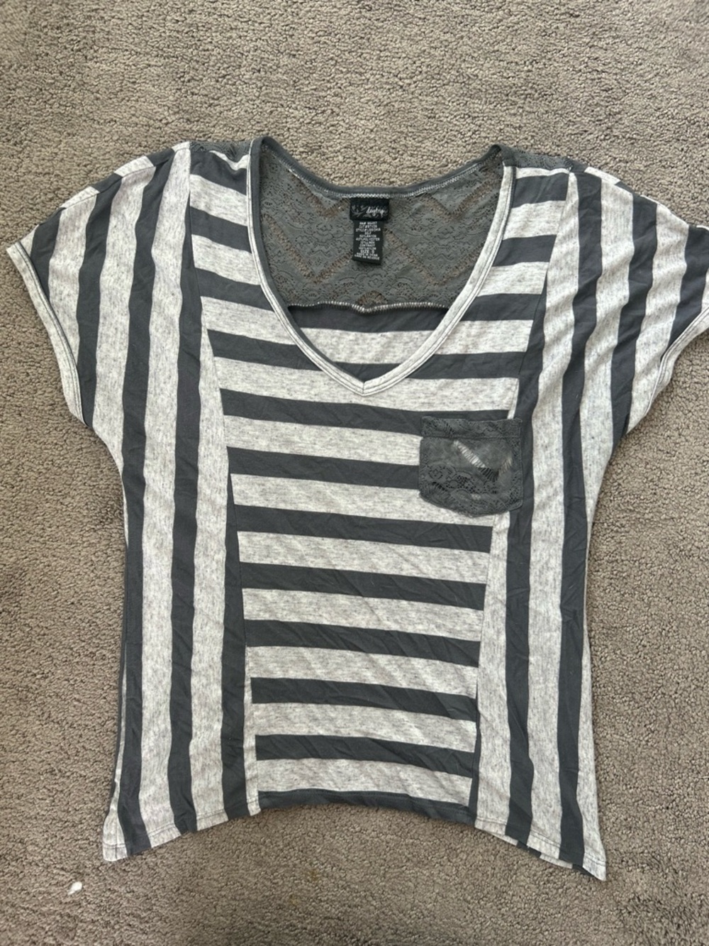 Daytrip Gray White Stripe V-Neck Lace Pocket Tee Oversized Casual Boho Size S
